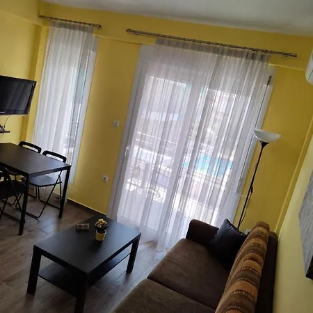 Apartament Poolview Ofrínion