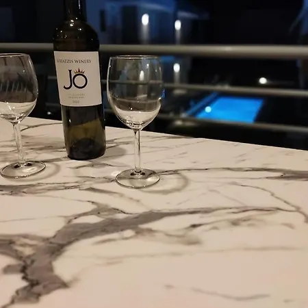 Poolview Apartmán Ofrínion