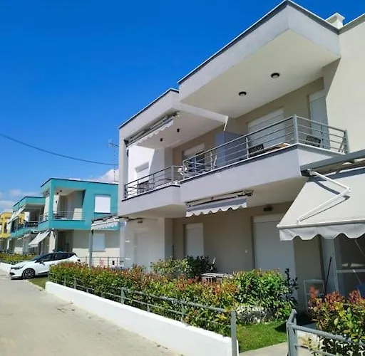 Poolview Apartament *